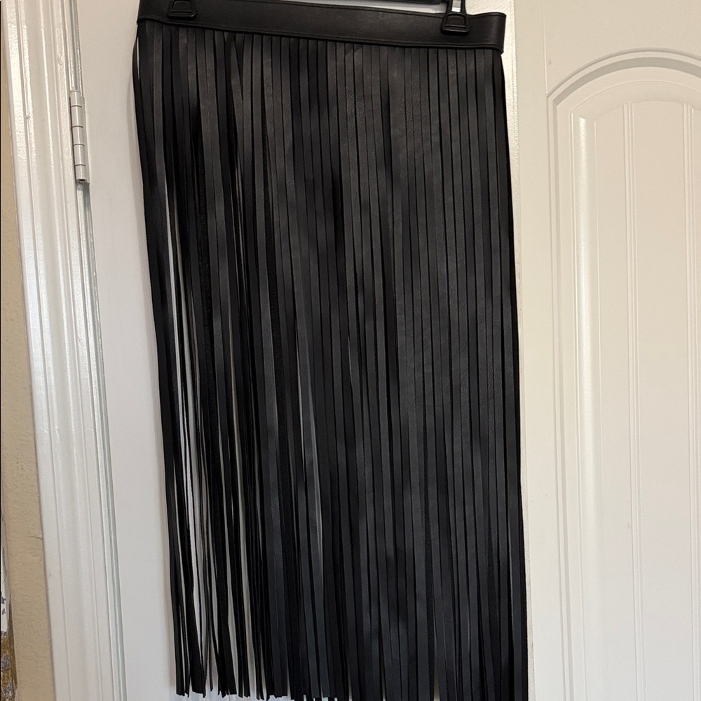 Elegant Black Fringe Belt